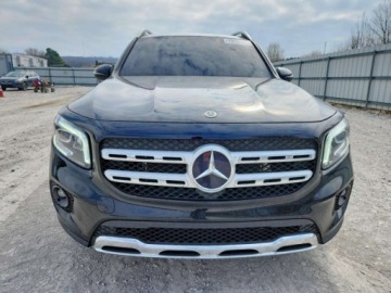 Mercedes GLB 2021 Mercedes-Benz GLB 2021 MERCEDES-BENZ GLB 250 4MATIC 2.0 Benzyna 221KM, zdjęcie 5