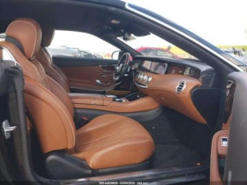 Mercedes Klasa S W222 2017 Mercedes-Benz Klasa S 550 2017 4.7 Benzyna 449KM, zdjęcie 10