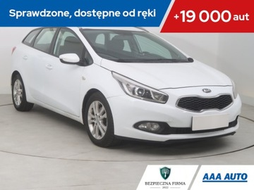Kia Ceed II Kombi 1.6 CRDi 110KM 2012 Kia Ceed 1.6 CRDi, Klima, Tempomat, Parktronic,ALU