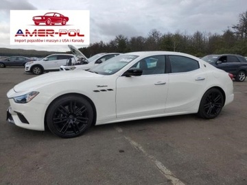 Maserati Ghibli III 2024 Maserati Ghibli 2024r., 4x4, 3.0L 3.0 Benzyna 424KM