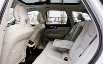 Volvo XC60 II Crossover T5 250KM 2019 Volvo XC 60 Volvo XC 60 T5 Geartronic Inscription 2.0 Benzyna 250KM, zdjęcie 20