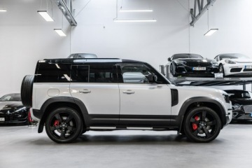 Land Rover Defender IV (L663) Hard Top 90 3.0D R6 250KM 2023 Land Rover Defender 110 3.0D 250KM. Salon PL. FV., zdjęcie 4