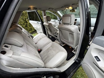 Mercedes Klasa M W164 Off-roader 3.0 V6 (280 CDI) 190KM 2006 Mercedes ML 320 3,0 V6 4Matic Offroad Sport, zdjęcie 18