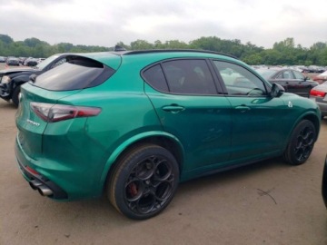 Alfa Romeo Stelvio 2024 Alfa Romeo Stelvio 2024r., QUADRIFOGLIO, 2.9L, od ubezpieczalni 2.9 Benzyna, zdjęcie 3