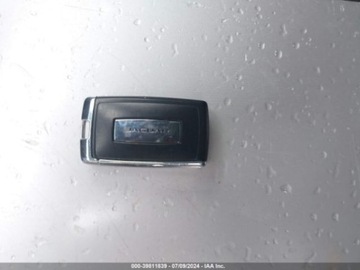 Jaguar XF II 2022 Jaguar XF 2022 Jaguar XF R-Dynamic SE Sedan AWD 2.0 Benzyna 296KM, zdjęcie 9