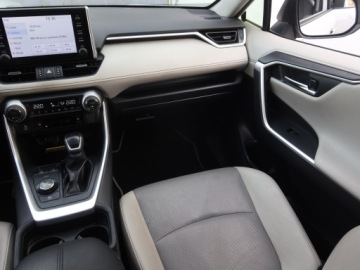 Toyota RAV4 V 2019 Toyota RAV 4 2.5 Hybrid, Salon Polska, 4X4, zdjęcie 7