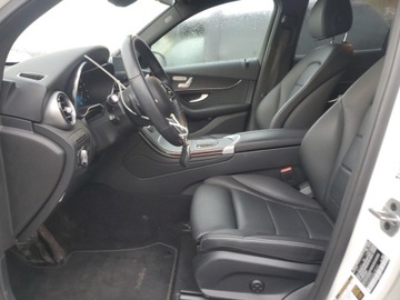 Mercedes GLC C254/X254 2022 Mercedes-Benz GLC 300 4Matic 2022 2.0l 2.0 Benzyna 255KM, zdjęcie 7