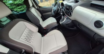 Citroen Berlingo II Van Facelifting 2015 1.6 BlueHDi 100KM 2016 Citroen Berlingo Citroen Berlingo Multispace BlueHDi 100 SELECTION 1.6, zdjęcie 8