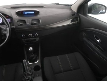 Renault Megane III Grandtour Facelifting 2013 1.2 Energy TCe 115KM 2016 Renault Megane 1.2 TCe, Salon Polska, Klima, zdjęcie 7