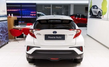 Toyota C-HR I Crossover 1.8 Hybrid 122KM 2019 Toyota C-HR 1.8 Hybrid Premium 1.8 Hybryda 122KM, zdjęcie 4