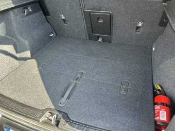 Volvo XC40 Crossover Facelifting 2.0 B5 250KM 2023 Volvo XC 40 B5 AWD R-Design, zdjęcie 17