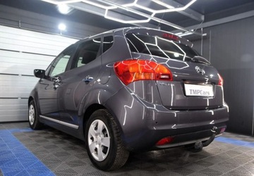 Kia Venga Mikrovan 1.6 DOHC CVVT 125KM 2014 Kia Venga 1.6 benzyna 125 KM 0 Kamera_Panorama-Grzane fotele 1.6 Benzyna, zdjęcie 3