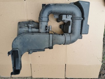 KIA CARENS IV 1.7 CRDI POUZDRO FILTRU VZDUCHU REZONATOR LAPAČ VSTUP