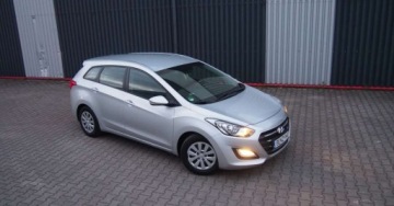 Hyundai i30 II Wagon Facelifting 1.4 MPI 100KM 2017 Hyundai i30 Benzyna Kombi 100KM NAVIgacja Kamera Cofania 1.4 Benzyna, zdjęcie 13