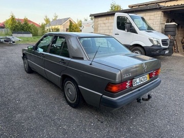 Mercedes 190 2.0 E 118KM 1989 Mercedes-Benz W201 (190) Unikatowy Mercedes 190 2.0 Benzyna Automat Szyber, zdjęcie 4