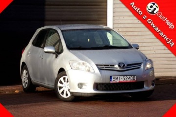 Toyota Auris I Hatchback 5d Facelifting 1.4 D-4D 90KM 2011 Toyota Auris NAVI KLIMATRONIC 1,4 /90KM