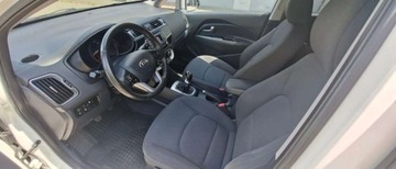 Kia Rio III Hatchback 5d Facelifting 1.1 WGT 75KM 2015 Kia Rio Kia Rio 1.1 CRDI Attract 1.1 Diesel 75KM, zdjęcie 6
