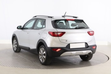 Kia Stonic I Crossover Facelifting 1.0 T-GDI 100KM 2022 Kia Stonic 1.0 T-GDI, Salon Polska, 1. Właściciel, zdjęcie 3