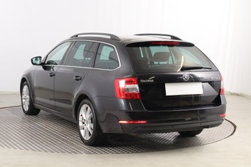 Skoda Octavia III Kombi Facelifting 2.0 TDI 150KM 2019 Skoda Octavia 2.0 TDI, Salon Polska, Klima, zdjęcie 3
