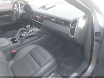 Porsche Cayenne III 2021 Porsche Cayenne Coupe 2021 3.0 Benzyna 335KM, zdjęcie 9
