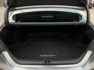 Toyota Camry IX Sedan 2.5 Hybrid Dynamic Force 218KM 2023 Toyota Camry 2.5 Hybrid Executive CVT, zdjęcie 12