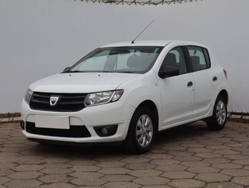 Dacia Logan II Sedan 1.2 16V 75KM 2016 Dacia Sandero 1.2 16V, Salon Polska, Serwis ASO, zdjęcie 1