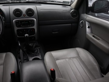 Jeep Cherokee IV 2008 Jeep Cherokee 2.8 CRD, 4X4, Klima, Tempomat,ALU, zdjęcie 7