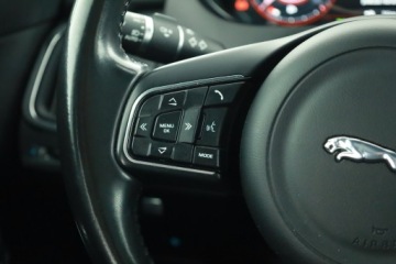 Jaguar E-Pace SUV 2.0 i4D 180KM 2017 Jaguar E-Pace D180 AWD, 177 KM, 4X4, Automat, zdjęcie 14