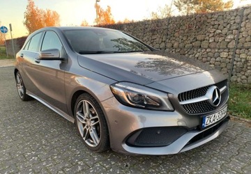 Mercedes Klasa A W176 Hatchback 5d Facelifting 180 122KM 2016 Mercedes-Benz Klasa A Mercedes-Benz Klasa A 180 7G-DCT AMG Line 1.6 Benzyna