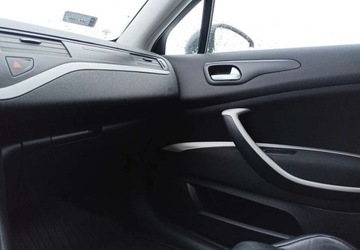 Citroen C5 III Tourer 1.6 THP 156KM 2011 Citroen C5 Citroen C5 1.6 Benzyna 156KM, zdjęcie 11