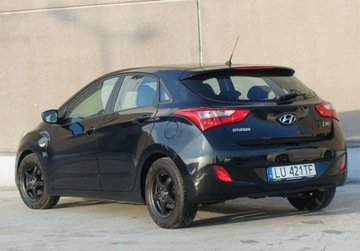 Hyundai i30 II Hatchback 5d 1.6 GDI 135KM 2015 Hyundai i30 1.6B 135KM Grzana kierownica i, zdjęcie 8