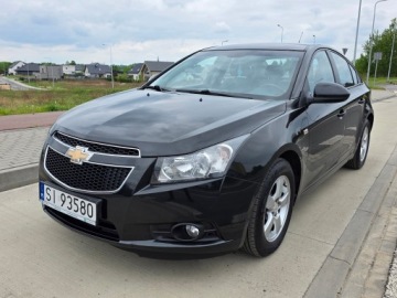Chevrolet Cruze Sedan 1.6 i 113KM 2009 Chevrolet Cruze 1,6 113 KM LS
