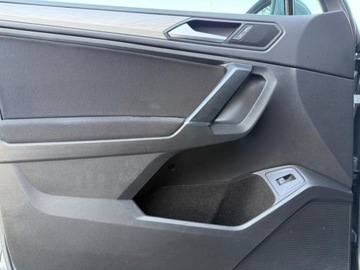 Volkswagen Tiguan Allspace SUV 2.0 TSI 190KM 2019 Volkswagen Tiguan Allspace 2.0 TSI 190KM 4MotionDSG ACC NiskiPrzebieg TOP, zdjęcie 11