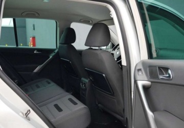 Volkswagen Tiguan I SUV 2.0 TSI 170KM 2009 Volkswagen Tiguan 2.0 TSI 170HP Automat DSG 4motion 4x4 Klimatronic 2.0, zdjęcie 26