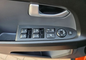 Kia Sportage III SUV 1.6 GDI 135KM 2012 Kia Sportage 1.6Benzyna100BezwypadkowaJak nowaProsto z Niemiec 1.6, zdjęcie 18