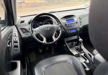 Hyundai ix35 SUV Facelifting 1.7 CRDi 115KM 2015 Hyundai ix35 Hyundai Tucson blue 1.7 CRDi 2WD Passion 1.7 Diesel 116KM, zdjęcie 10