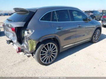 Mercedes GLA II 2022 Mercedes-Benz GLA amg 45, 2022r., 4x4, 2.0L 2.0 Benzyna 382KM, zdjęcie 2