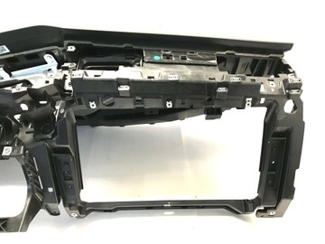 TOUAREG III 3 ПРОКЛАДКА ПРИБОРНОЙ ПАНЕЛИ 761857003F