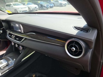 Alfa Romeo Stelvio 2022 Alfa Romeo Stelvio Quadrifoglio 2022 2.9 Benzyna 505KM, zdjęcie 11