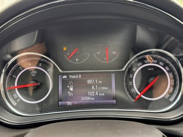 Opel Insignia I Sports Tourer Facelifting 2.0 CDTI ECOFLEX 120KM 2014 Opel Insignia LIFT Bi-Xenon Navi Gwarancja, zdjęcie 16