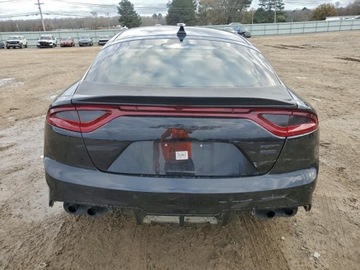 Kia Stinger 2018 Kia Stinger Gt2 2018 3.3 Benzyna 365KM, zdjęcie 2