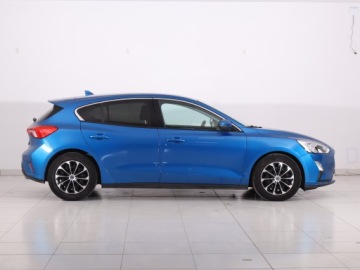 Ford Focus III Hatchback 5d facelifting 1.0 EcoBoost 125KM 2018 Ford Focus 1.0 EcoBoost, Salon Polska, Serwis ASO, zdjęcie 5