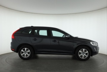 Volvo XC60 I SUV Facelifting 2.0 D4 DRIVE-E 181KM 2015 Volvo XC60 D4, Salon Polska, Serwis ASO, 178 KM, zdjęcie 5