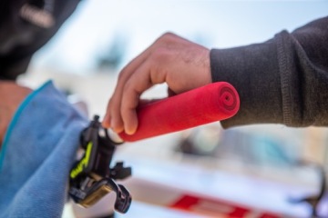 CHWYTY GRIPY ROWEROWE PIANKOWE MOMUM #1 LEKKIE 30M