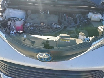 Toyota Sienna III 2024 Toyota Sienna XLE 2024 2.5 Hybryda 245KM, zdjęcie 6