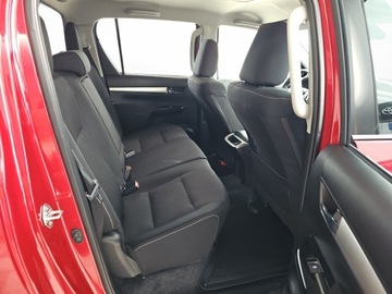 Toyota Hilux VIII Podwójna kabina Facelifting 2.8 D-4D 204KM 2023 Toyota Hilux 2.8 D-4D Double Cab SR5+ 4x4 2.8 D-4D, zdjęcie 8