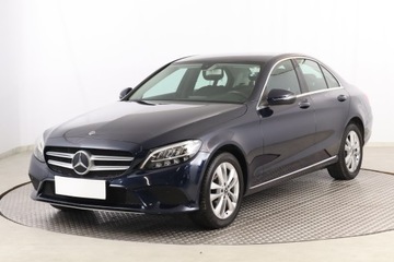 Mercedes Klasa C W205 Limuzyna Facelifting 1.6 C180 156KM 2019 Mercedes C C 180, Salon Polska, Serwis ASO, zdjęcie 1