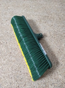 Веник с изогнутой щетиной 45 см - Щетка для уборки сада