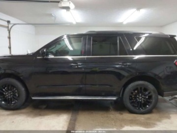 Ford Expedition III 2022 Ford Expedition XLT 2022 3.5 Benzyna 380KM, zdjęcie 2