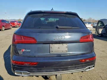 Audi SQ5 2018 Audi SQ5 Premium Plus 2018 3.0 Benzyna 354KM, zdjęcie 2